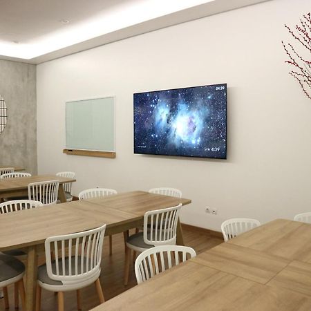Treehouse Suites - Boutique Serviced Apartment Jacarta Exterior foto