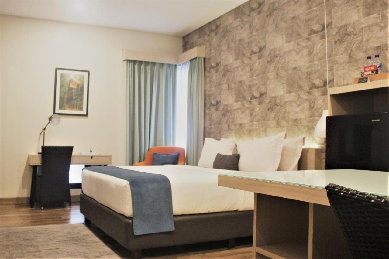 Treehouse Suites - Boutique Serviced Apartment Jacarta Exterior foto