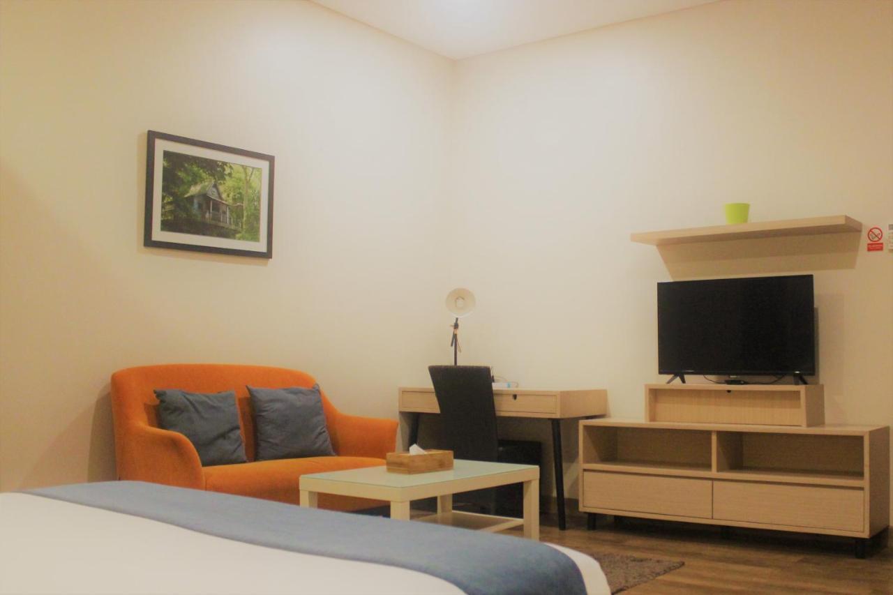 Treehouse Suites - Boutique Serviced Apartment Jacarta Exterior foto