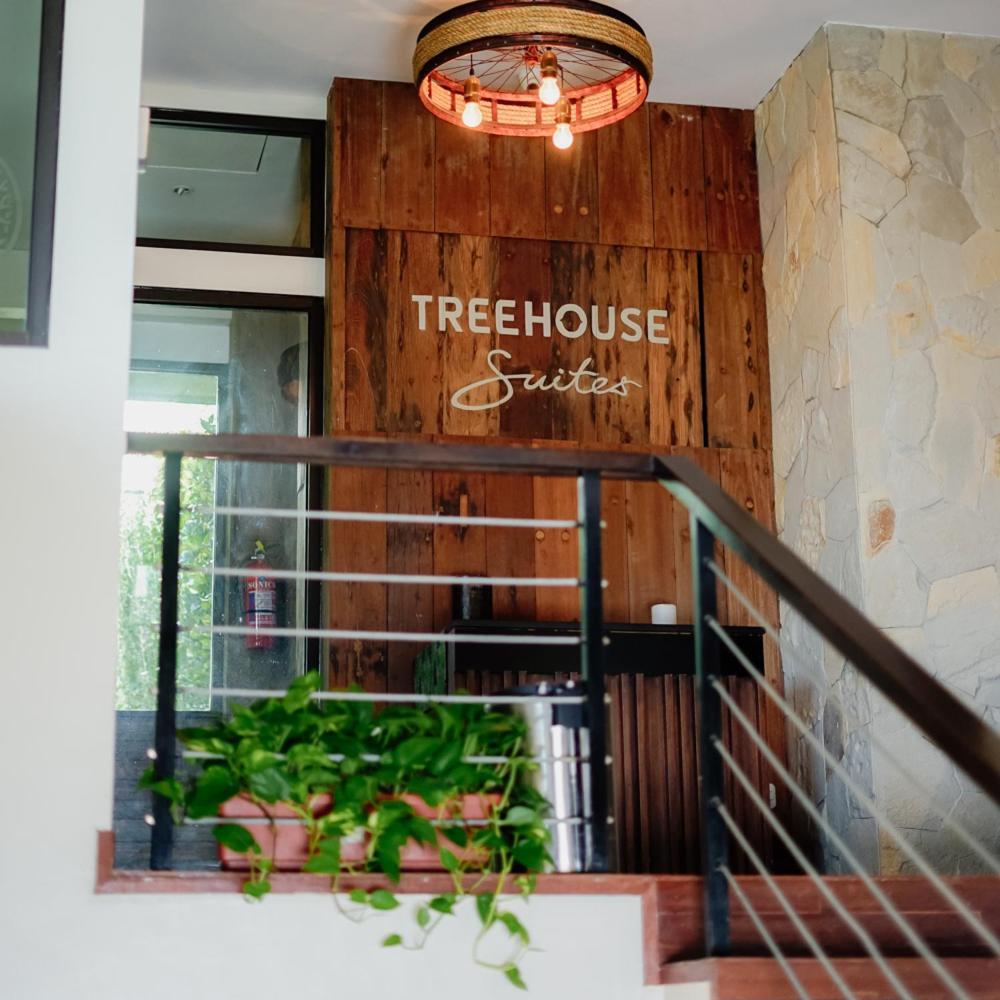 Treehouse Suites - Boutique Serviced Apartment Jacarta Exterior foto