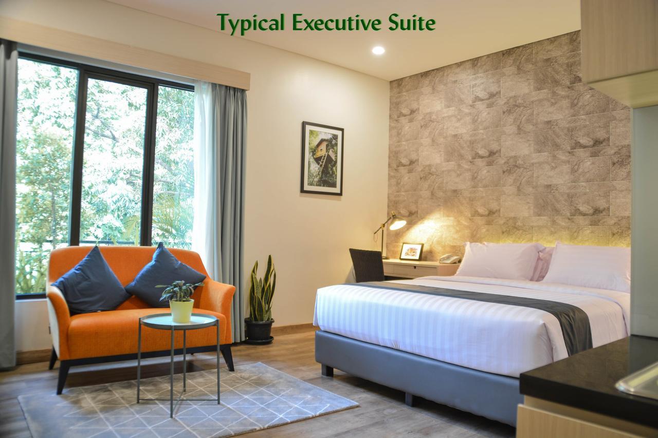 Treehouse Suites - Boutique Serviced Apartment Jacarta Exterior foto